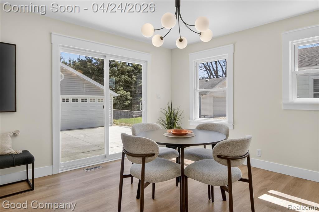4336 Mandalay Avenue, Royal Oak, MI 48073 — Photo 17