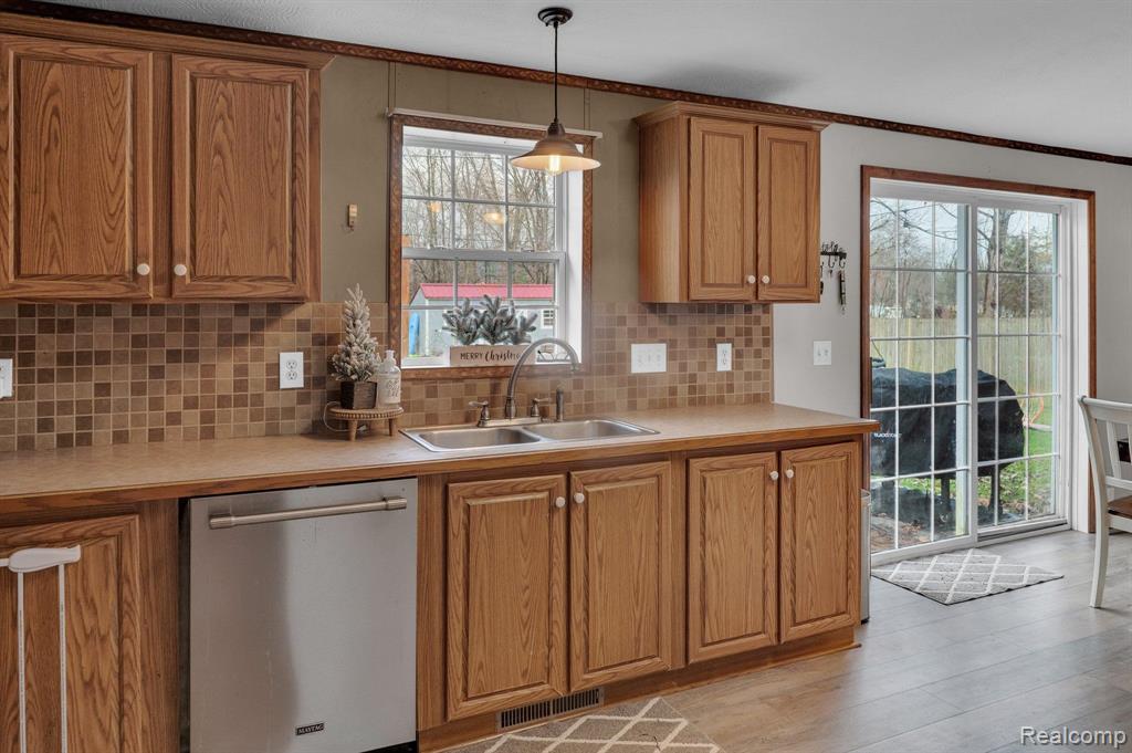 4736 LOUKS Road S, Kimball, MI — Photo 10