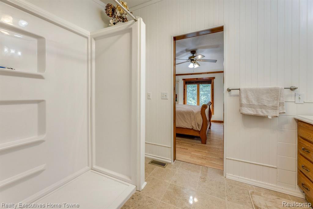 5529 JEDDO Road, MI 48032 — Photo 25