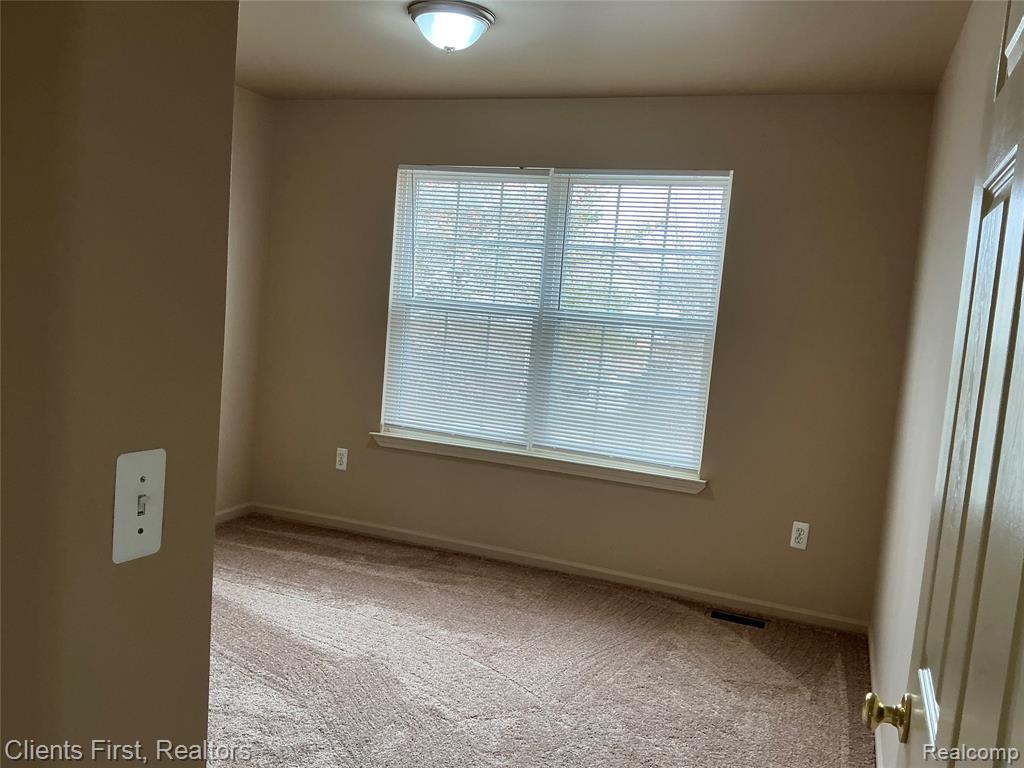 48161 NOTTINGHILL Lane, Canton, MI 48188 — Photo 41