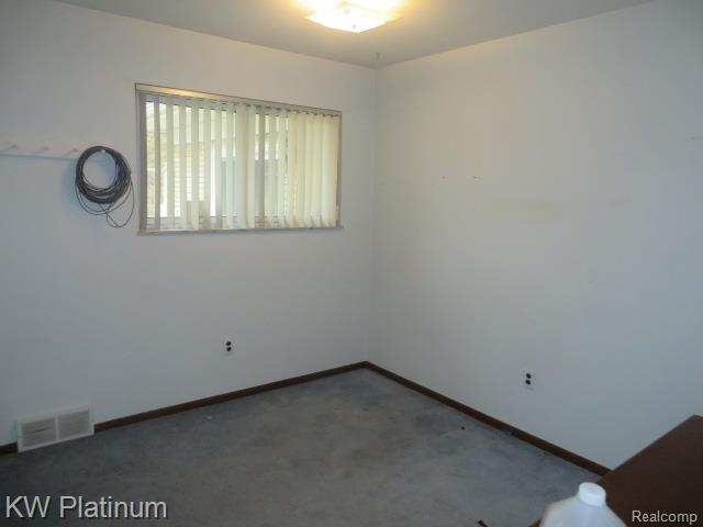 49400 Callens Road, Chesterfield, MI 48047 — Photo 14