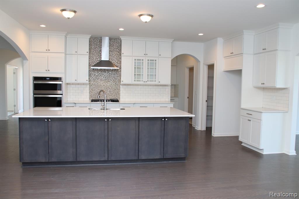 7296 Evergreen Trail, Almont, MI, 48003