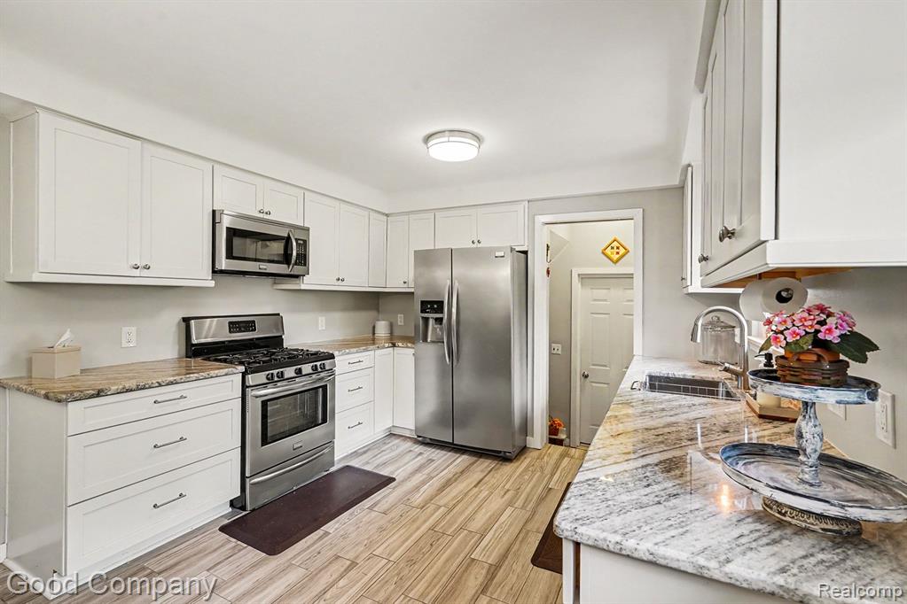 8173 Gerhardt Street, Utica, MI 48317 — Photo 9