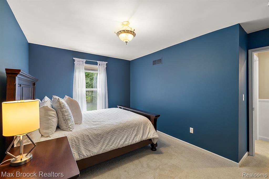 4536 SEDONA Drive, Clarkston, MI 48348 — Photo 28