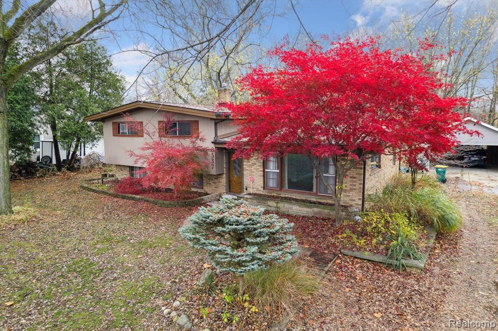 8537 Moms Drive, Belleville, MI 48111 — Photo 43
