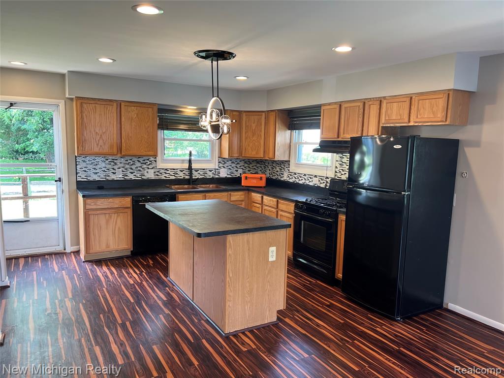 7920 Detroit Boulevard, West Bloomfield, MI 48323 — Photo 14