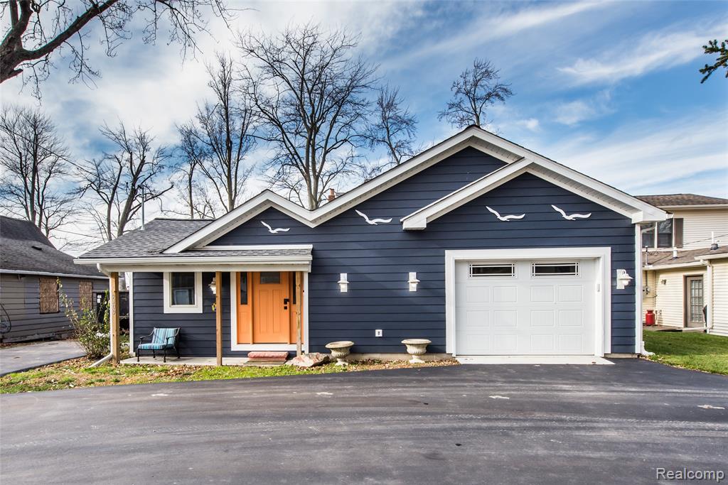 9109 McGregor Road, Pinckney, MI 48169 — Photo 3