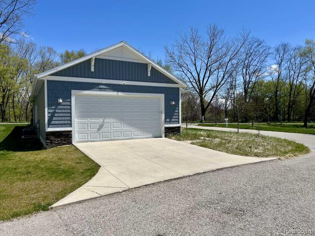3601 Kiana Court, Norton Shores, MI 49444 — Photo 5