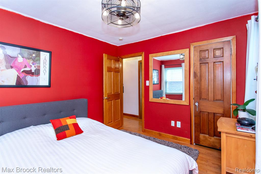 10564 Lasalle Boulevard, Huntington Woods, MI — Photo 22