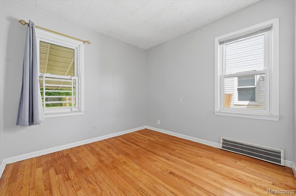 16069 Fairmount Drive, Detroit, MI 48205 — Photo 11