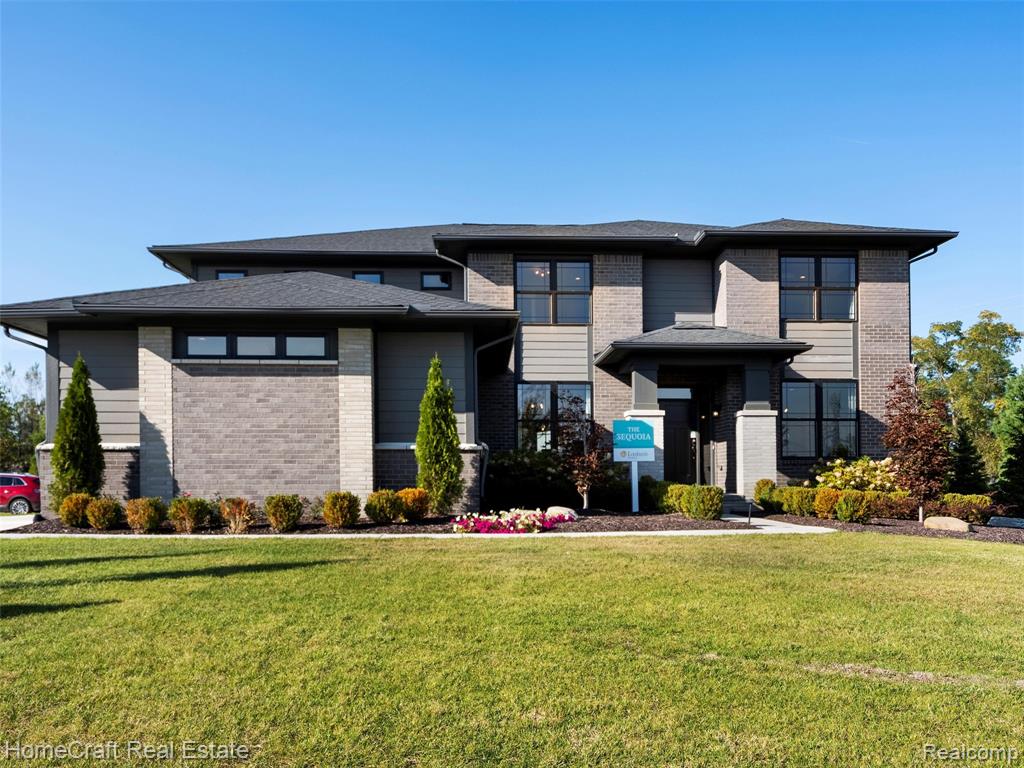 3010 E Bradford Drive, Bloomfield Hills, MI, 48301