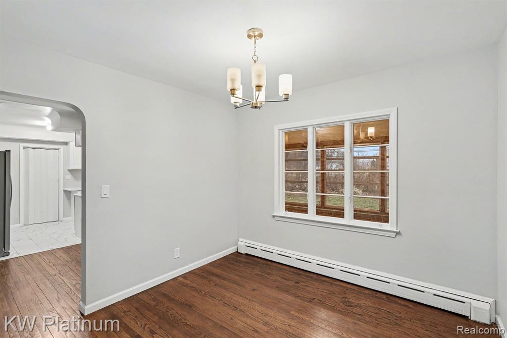 8320 Russell Street, Utica, MI 48317 — Photo 9