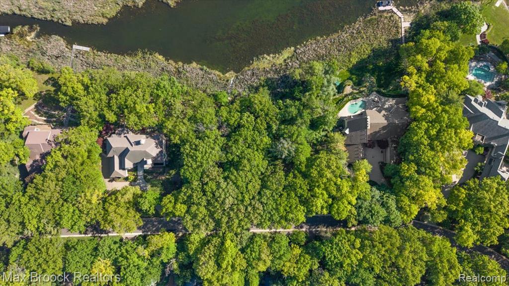 1729 Heron Ridge Drive, Bloomfield Hills, MI 48302 — Photo 4