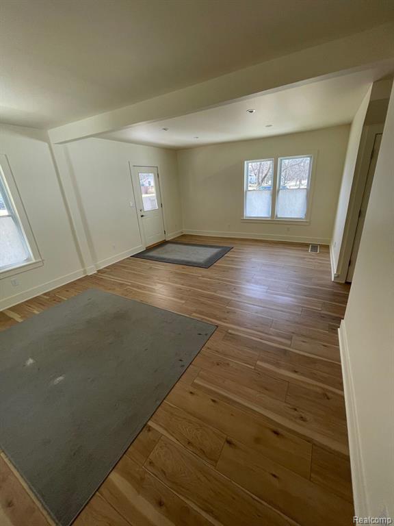 507 Hickory Street, Linden, MI 48451 — Photo 7