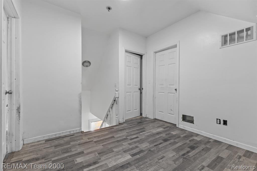 5280 Williamson Street, Dearborn, MI 48126 — Photo 13