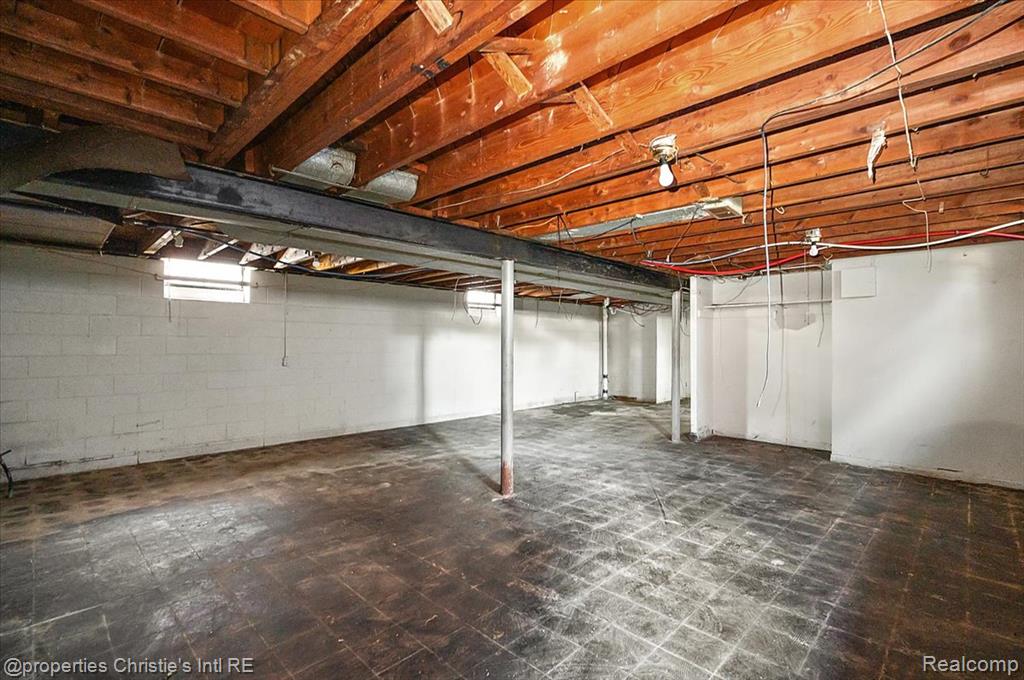 18104 Runyon Street, Detroit, MI 48234 — Photo 27