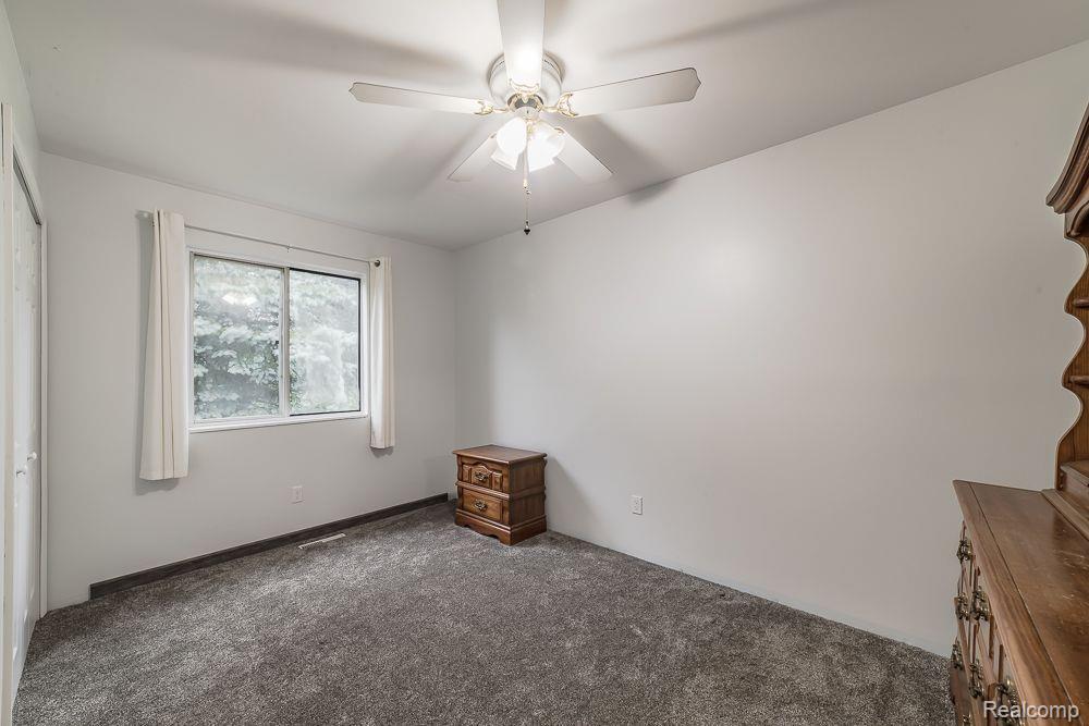5266 OAK PARK Drive, Clarkston, MI — Photo 37