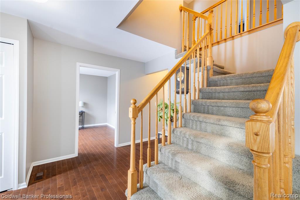 60628 S Lyon Trail, South Lyon, MI 48178 — Photo 25