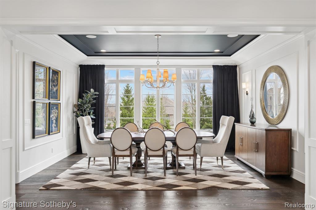4911 Pinnacle Boulevard - Photo 3