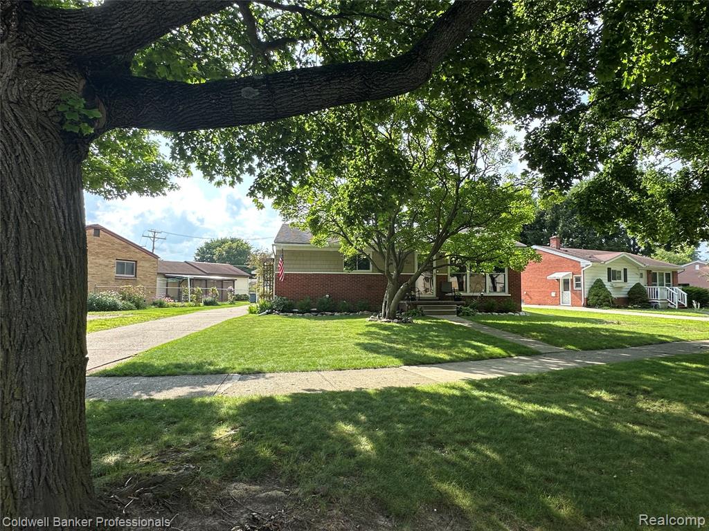 661 Lincoln Street, Lapeer, MI 48446 — Photo 36
