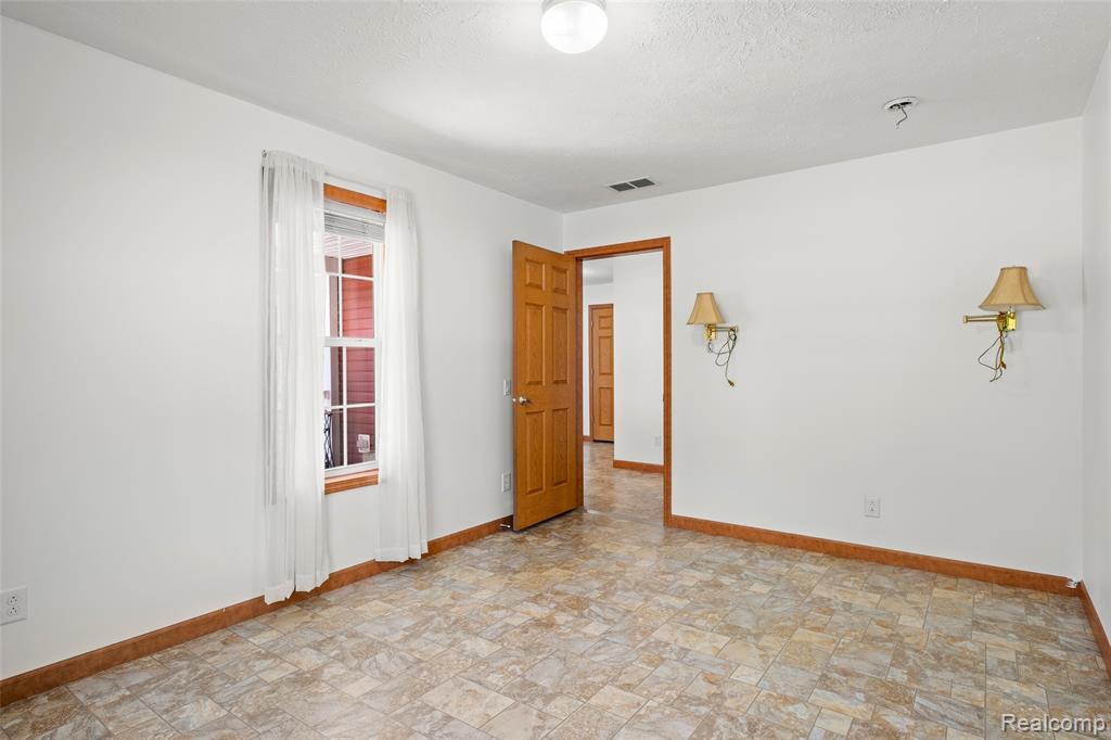18415 12 Mile Road, Big Rapids, MI 49307 — Photo 18