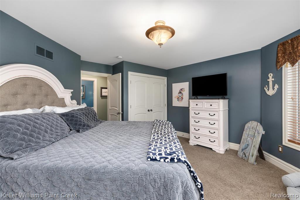 22220 E River Road, Grosse Ile, MI 48138 — Photo 41