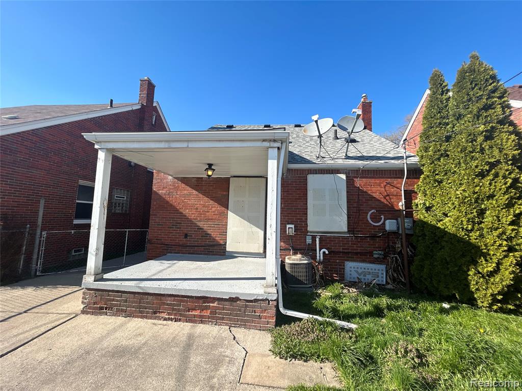 8060 HOUSE Street, Detroit, MI 48234 — Photo 46