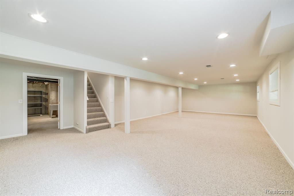 7191 ELDERWOOD Circle, Clarkston, MI — Photo 46