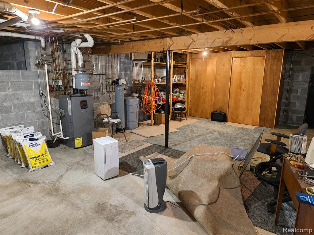 11183 Wolf Road, Johannesburg, MI 49751 — Photo 32