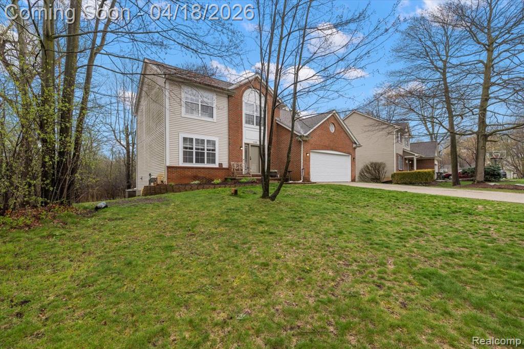 1133 Walloon Way, Lake Orion, MI — Photo 4