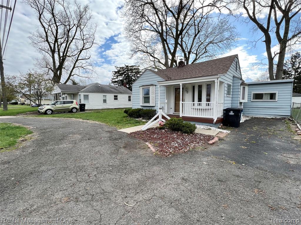 7531 N Inkster Road, Westland, MI — Photo 2
