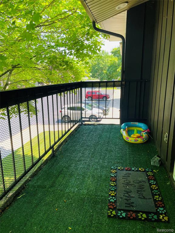 6131 Western Drive, 45, Saginaw, MI 48638 — Photo 8