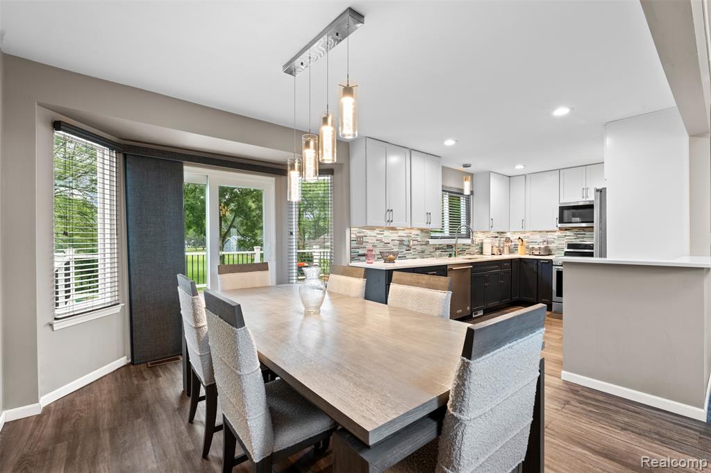 7077 Amanda, Belleville, MI 48111 — Photo 10