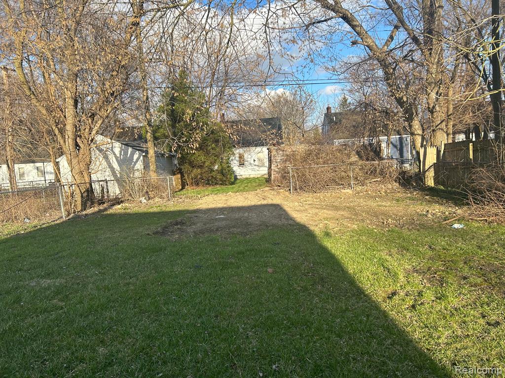 9584 AUBURN Street, Detroit, MI 48228 — Photo 22