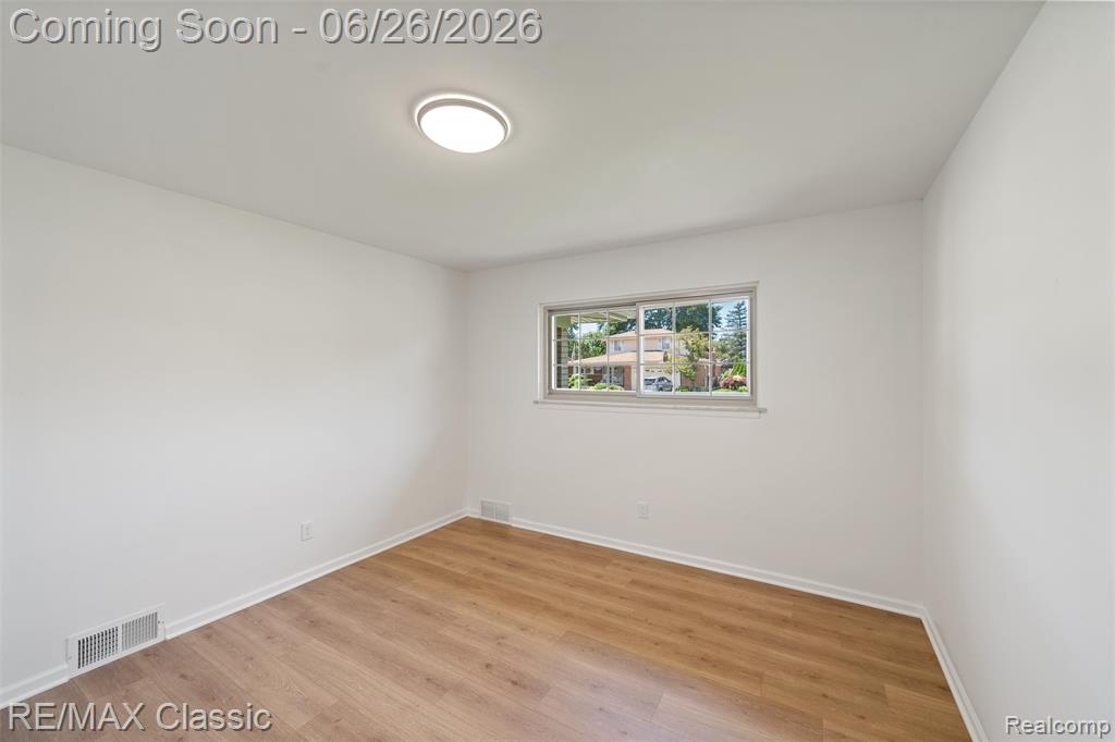7432 Hillsboro Drive, Canton, MI 48187 — Photo 31