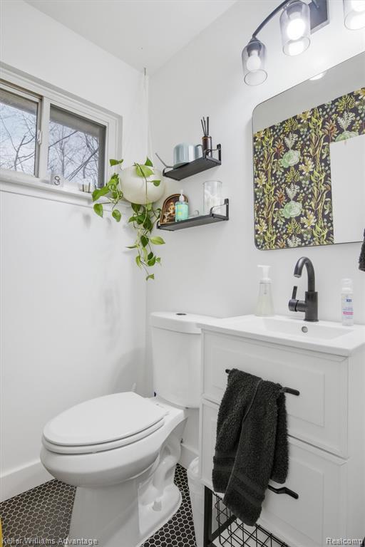 8610 Buffalo Drive, Commerce Twp, MI 48382 — Photo 19