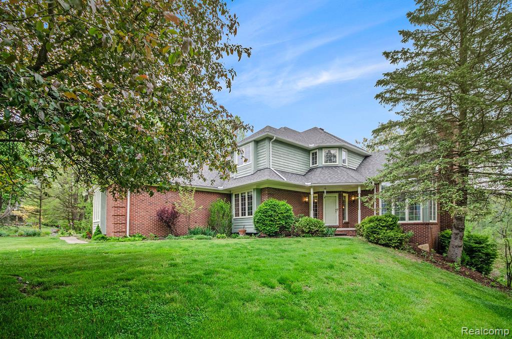5401 Lone Pine Court, Brighton, MI 48116 — Photo 4