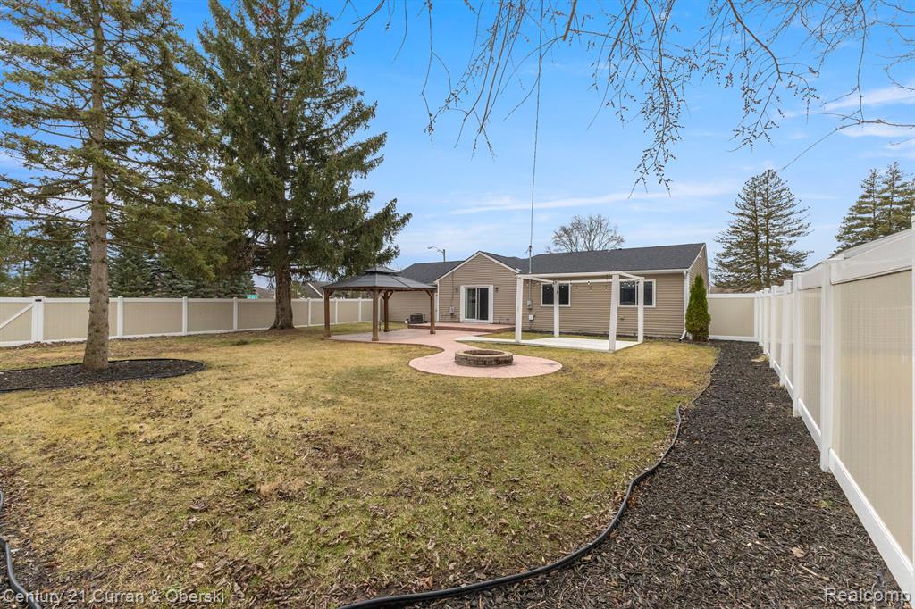 8810 BROOKLINE Avenue, Plymouth, MI 48170 — Photo 31