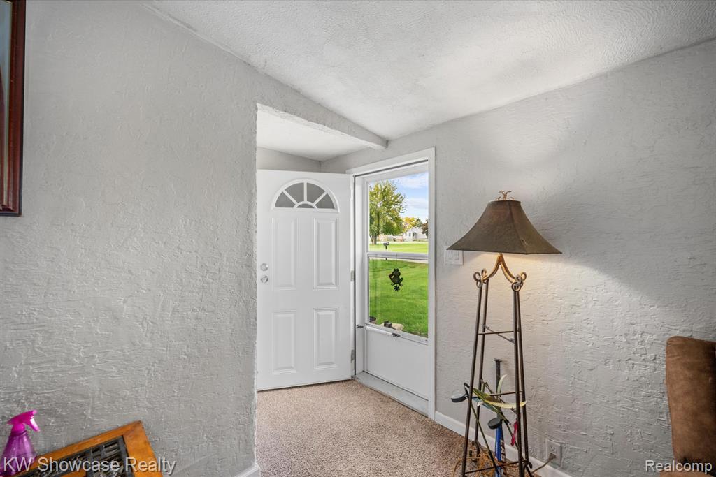 2916 Navarre Boulevard, Monroe, MI 48162 — Photo 16