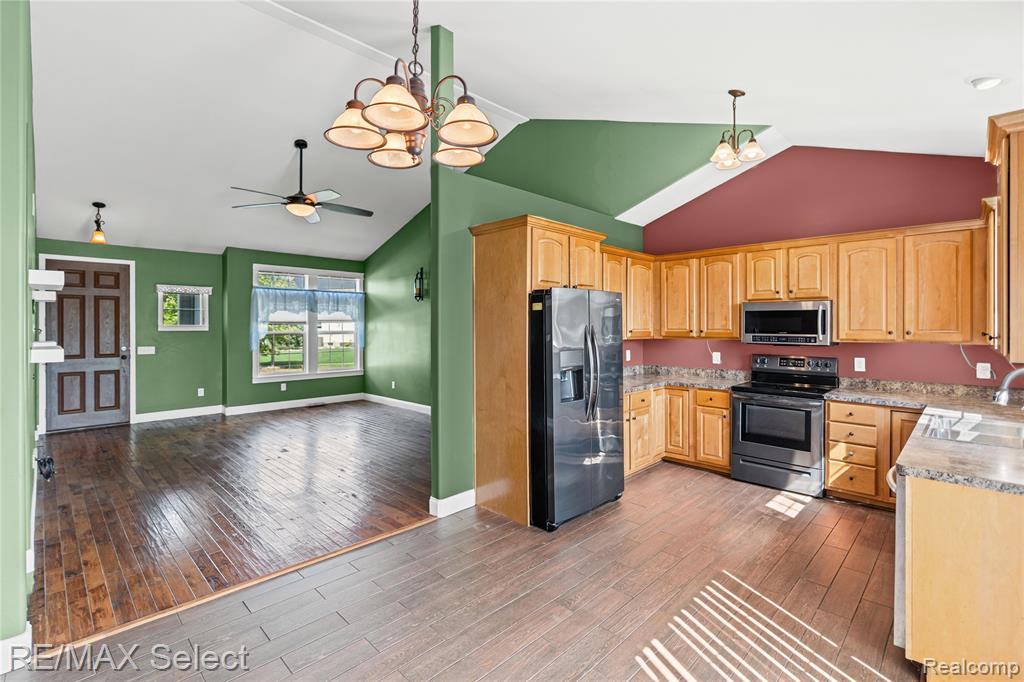 6343 Augusta Street, Swartz Creek, MI 48473 — Photo 27