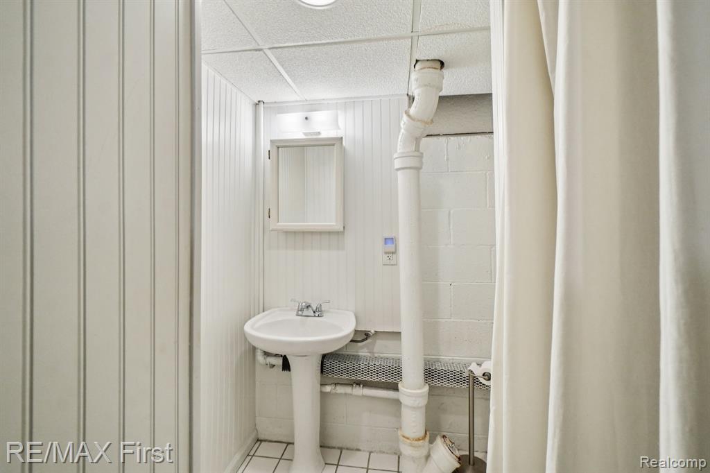 6024 Overlook, Clarkston, MI — Photo 17