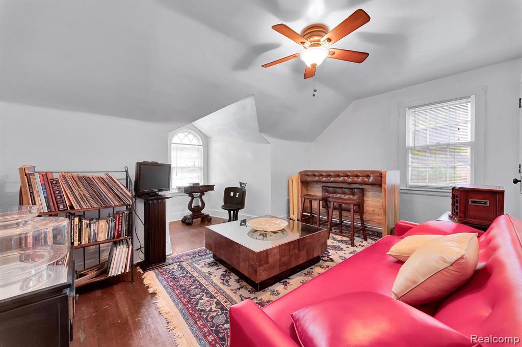 2918 Burns Street, Detroit, MI 48214 — Photo 55
