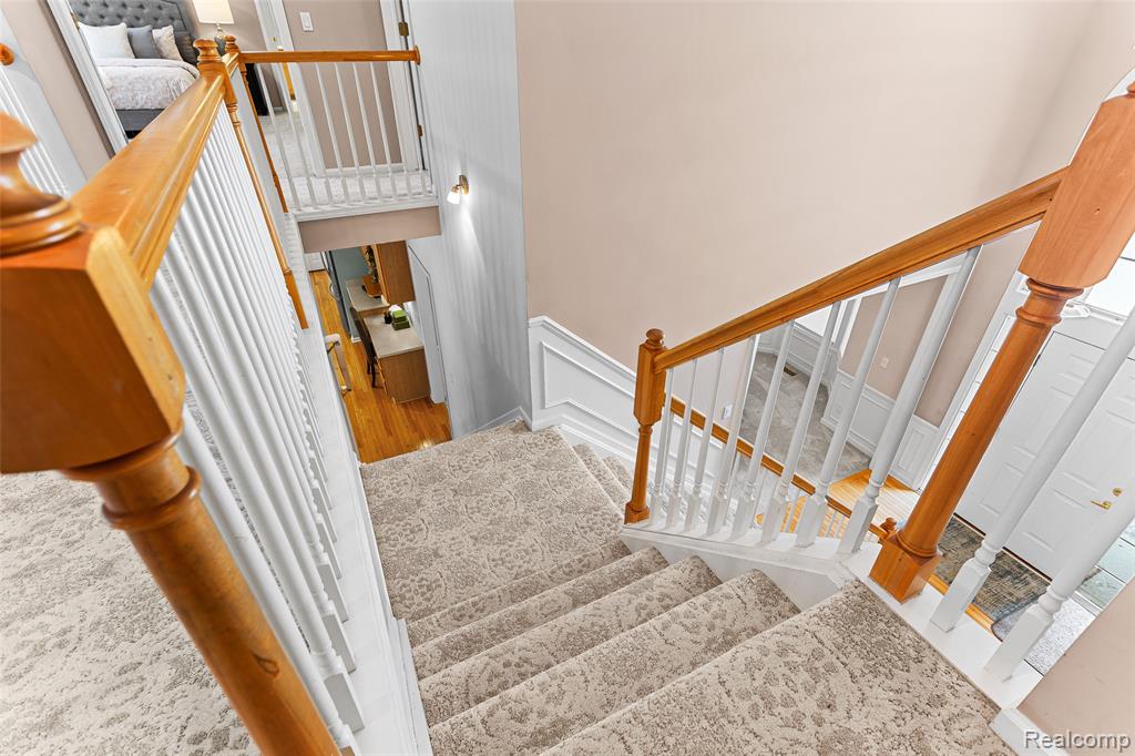 7567 WINDGATE Circle, West Bloomfield, MI 48323 — Photo 38