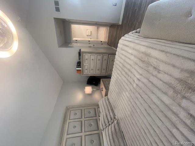 41040 Vista Woods Way, Clinton Twp, MI 48038 — Photo 11