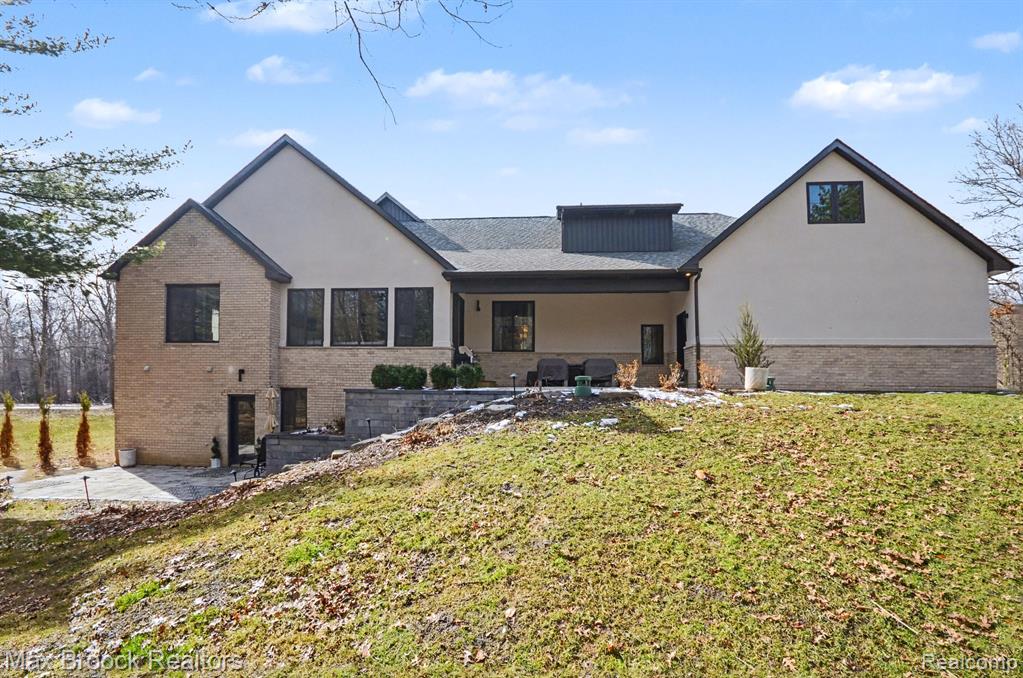 668 Pinery Boulevard, Lake Orion, MI 48362 — Photo 56