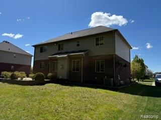 4853 Vinewood Drive, Sterling Heights, MI 48314 — Photo 9