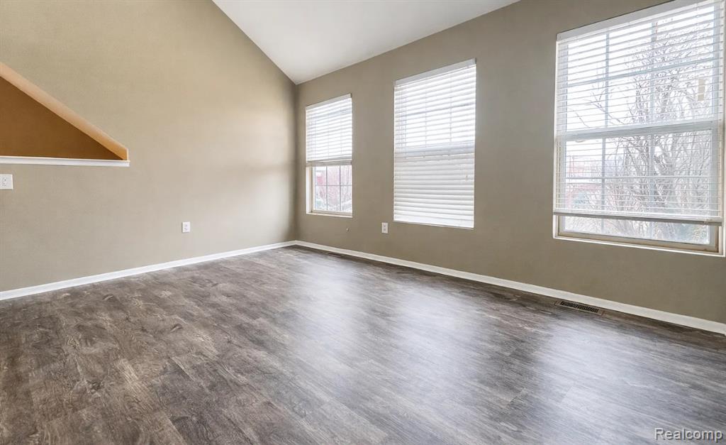 15650 Stone Crossing Drive, Southfield, MI 48075 — Photo 6