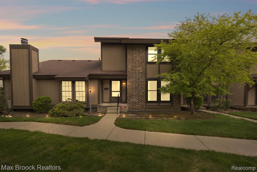 25260 GREENBROOKE #14 Drive, Southfield, MI 48033 — Photo 39