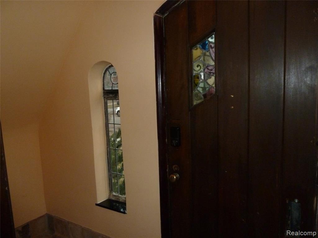 19925 Renfrew Road, Detroit, MI, 48221