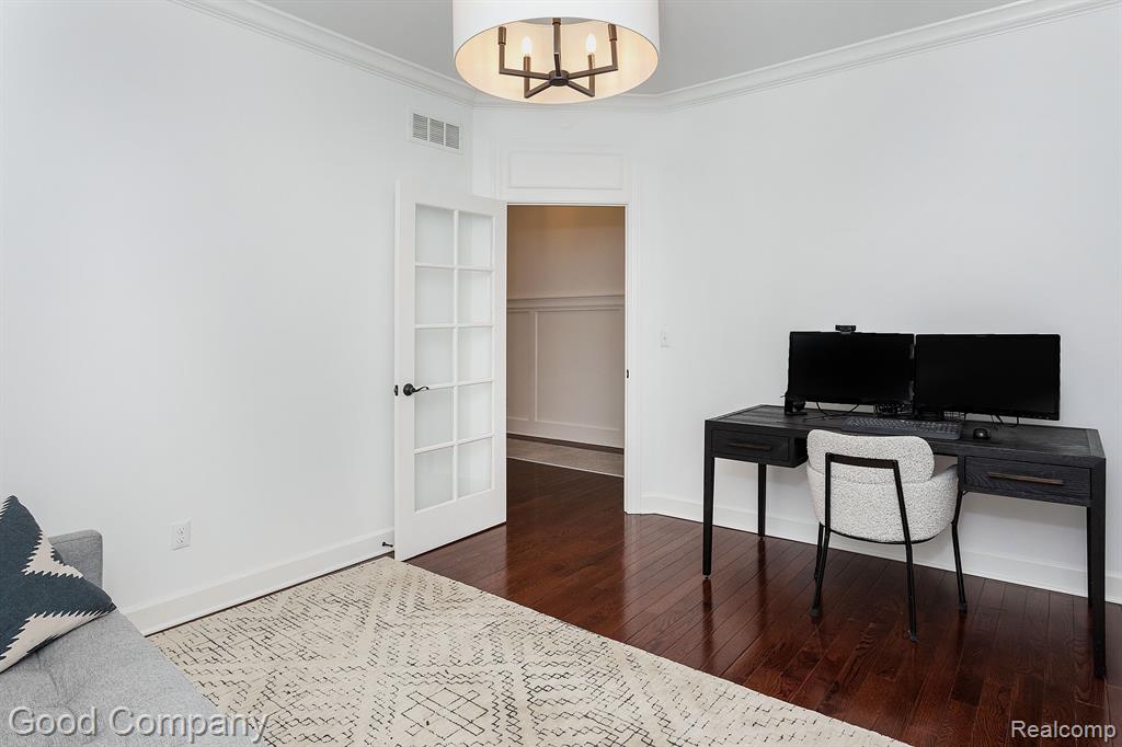 707 GOLF Avenue, Royal Oak, MI 48073 — Photo 6